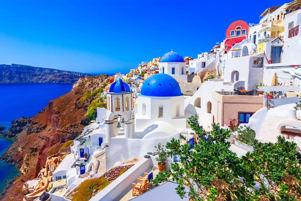 Best Time to Travel to Europe on a Budget