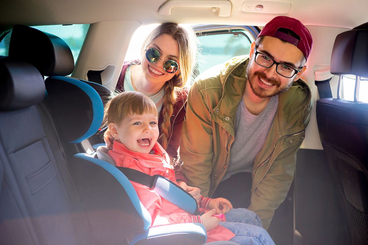 How to Plan a Stress-free Road Trip with Kids