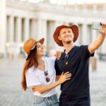 How to Start a Travel Blog and Earn Money in 2025